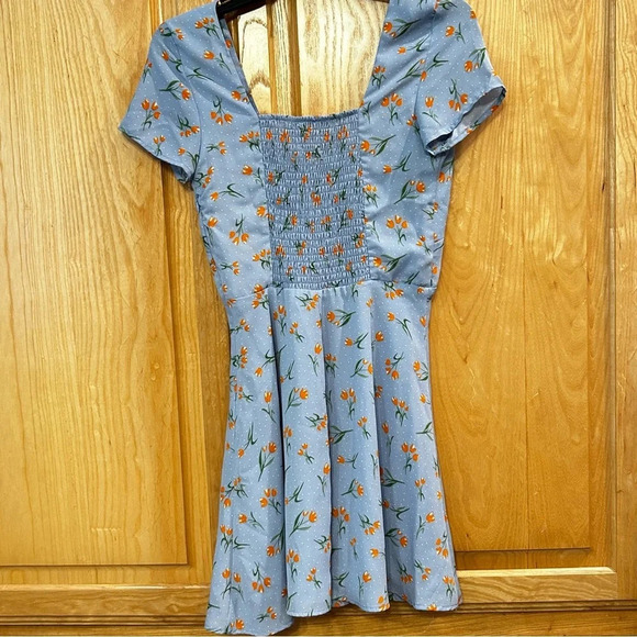 Zara Blue Floral Dress - Picture 3 of 11